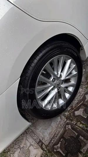 Toyota Camry 2015 Car (Used)