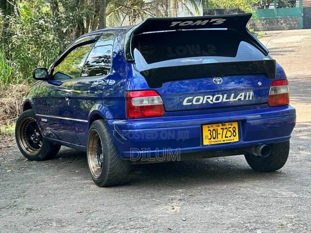 Toyota Corolla 2 Windy 1997 Car (Used)