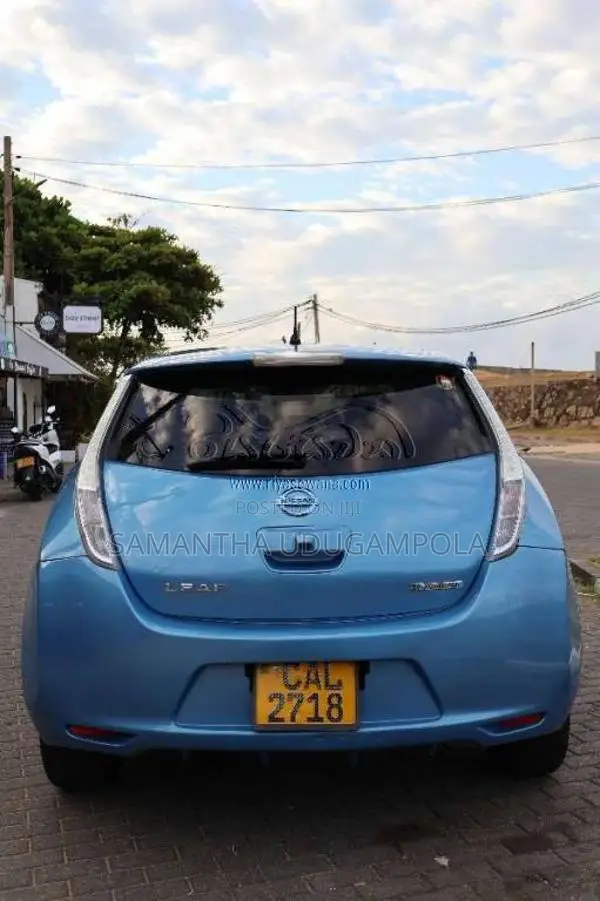 Nissan Leaf AZEO 2013 Car (Used)