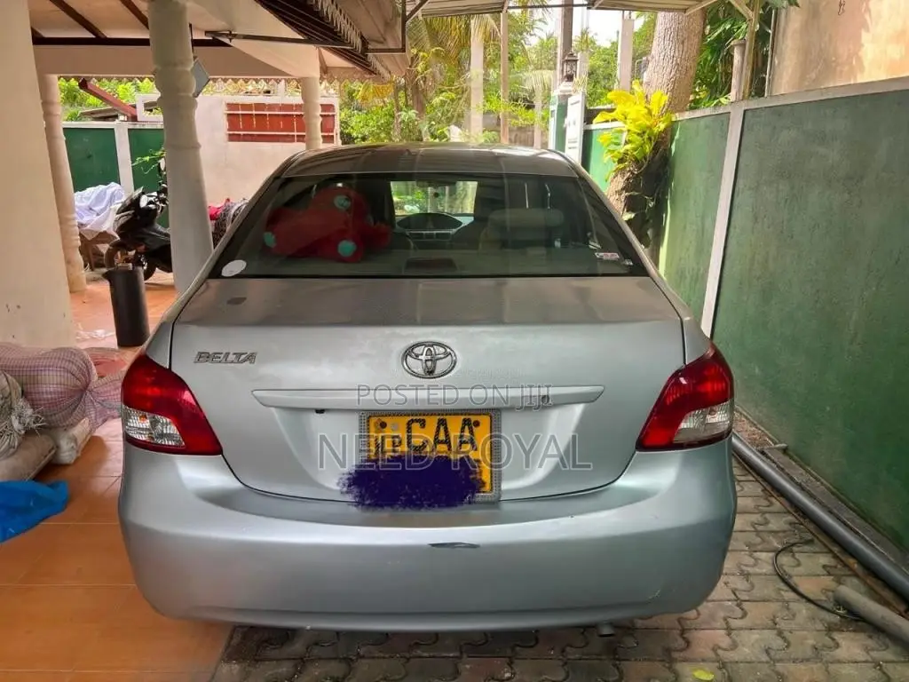 Toyota Belta 2008 Car (Used)