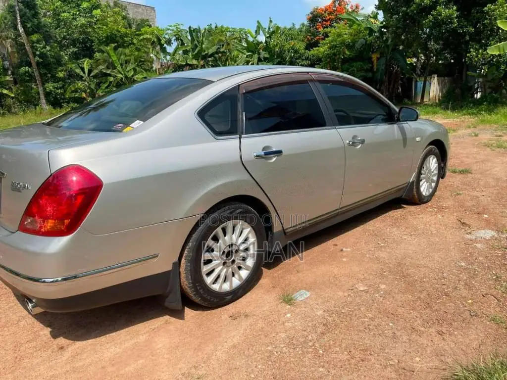Nissan Cefiro 2005 Car (Used)