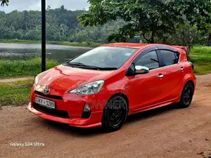 Toyota Aqua G Grade 2013 Car (Used)