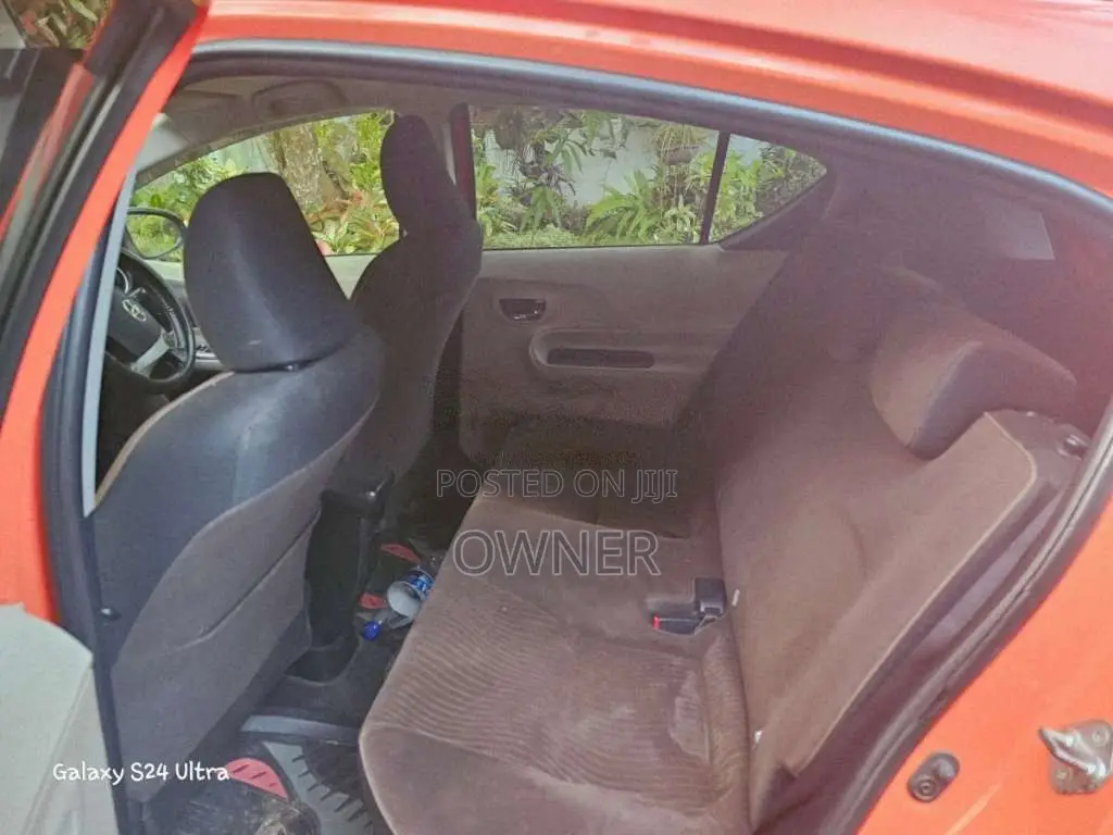 Toyota Aqua G Grade 2013 Car (Used)