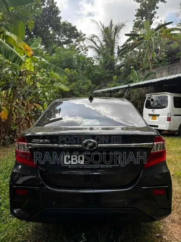 Perodua Bezza 2025 Car (Used)