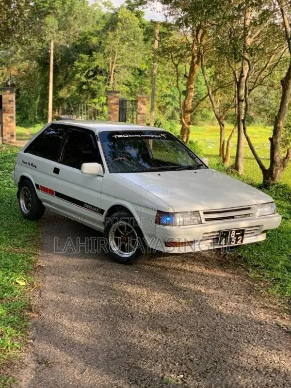 Toyota Corolla 2 Windy EL30 1989 Car (Used)