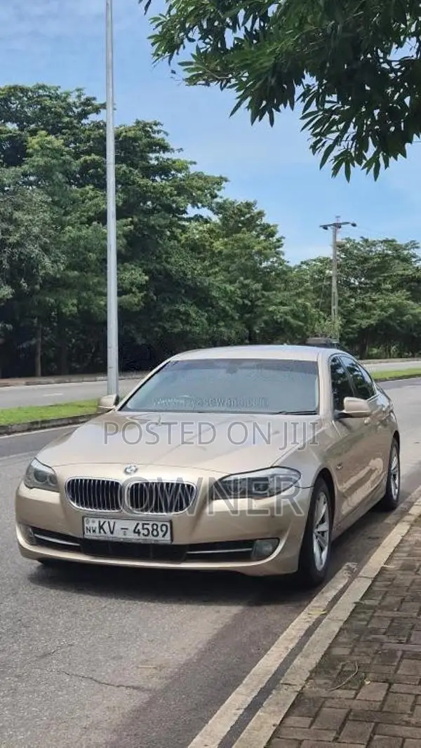 BMW BMW 2013 Car (Used)