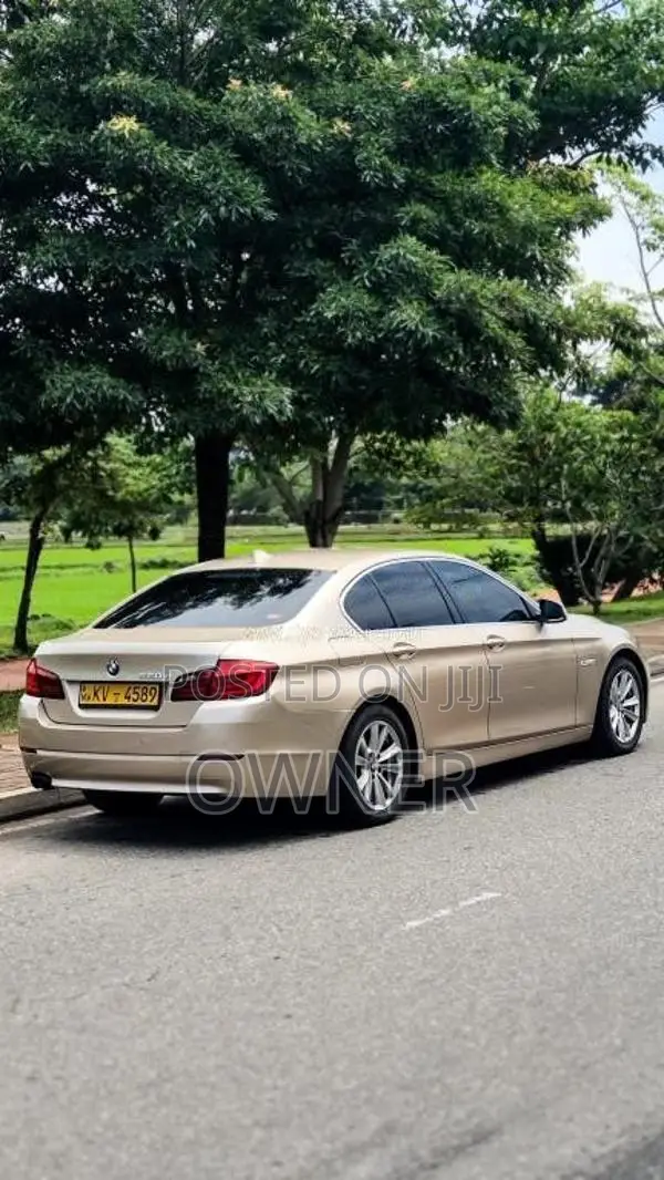 BMW BMW 2013 Car (Used)