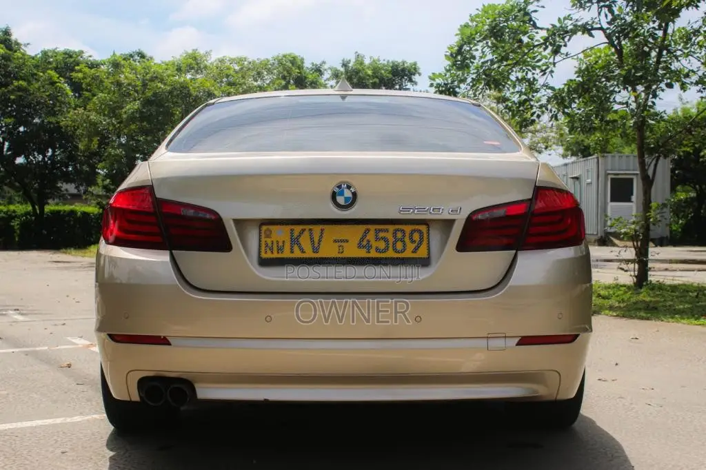 BMW BMW 2013 Car (Used)