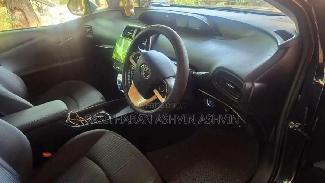 Toyota Prius 2016 Car (Used)