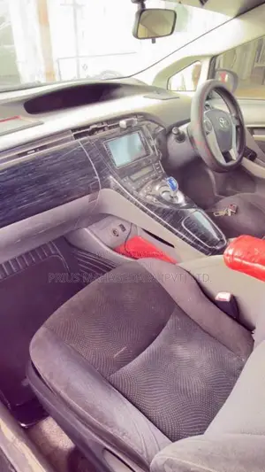 Toyota PRIUS 3rd Generation 2009 Car (Used)