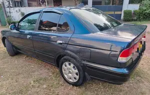 Nissan FB15 2001 Car (Used)