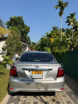 Toyota Axio 2015 Car (Used)
