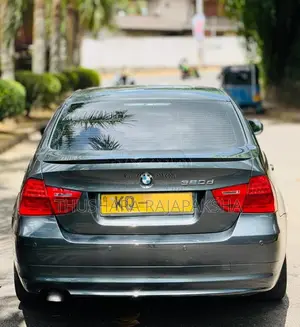 BMW 320D 2011 Car (Used)