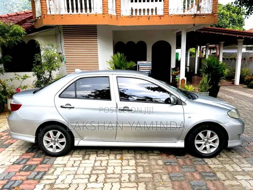 Toyota Vios 2004 Car (Used)