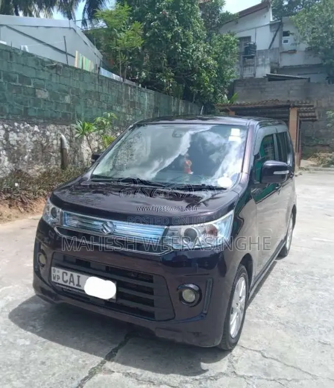 Suzuki Wagon R FZ 2014 Car (Used)