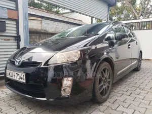 Toyota Prius 2010 Car (Used)