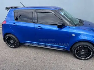 Suzuki Swift 2010 Car (Used)
