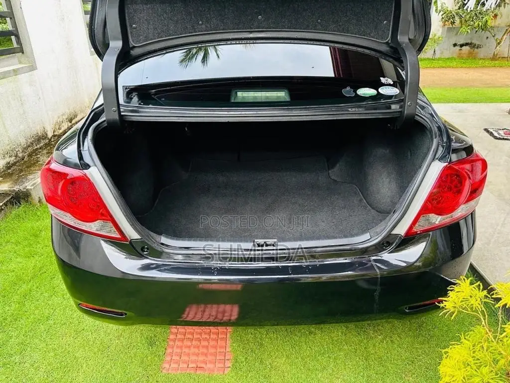Toyota Allion 2011 Car (Used)