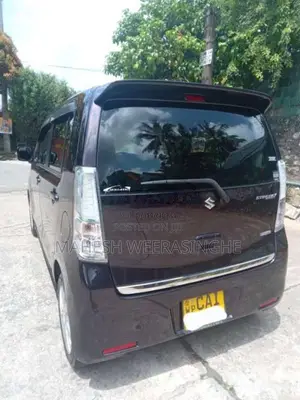 Suzuki Wagon R FZ 2014 Car (Used)