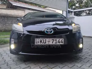 Toyota Prius 2010 Car (Used)