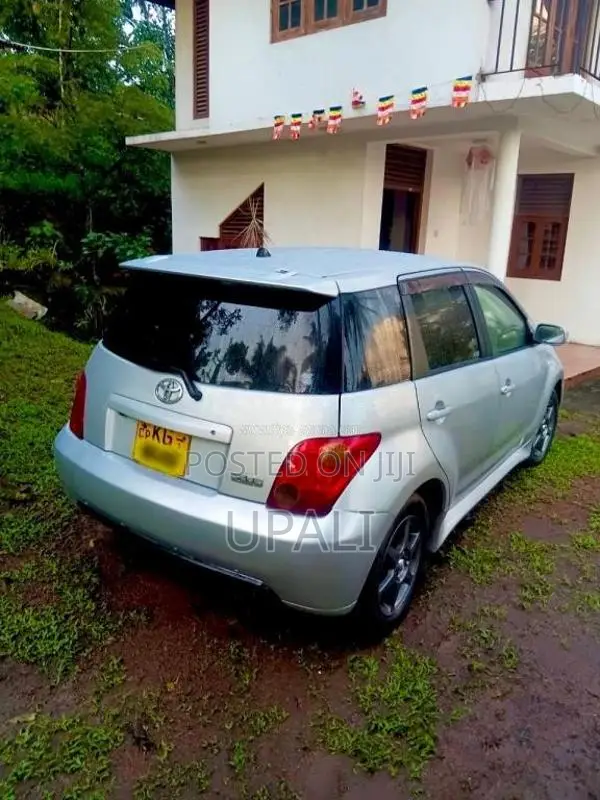 Toyota IST 2003 Car (Used)