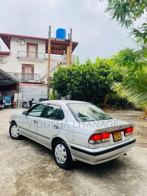 Nissan FB15 2000 Car (Used)