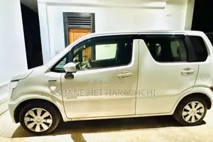 Suzuki Wagon R FX 2017 Car (Used)