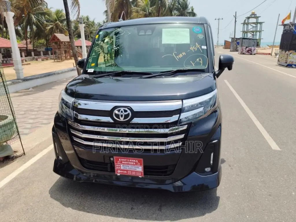 Toyota Roomy Custom GT 360Camera 2023 Car Unregistered (Recondition)