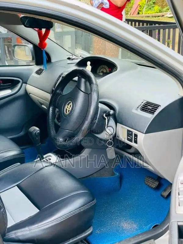 Toyota Vios 2004 Car (Used)