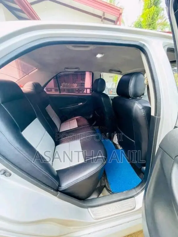 Toyota Vios 2004 Car (Used)