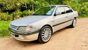 Toyota Carina 2000 Car (Used)