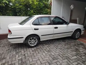 Nissan B15 2000 Car (Used)