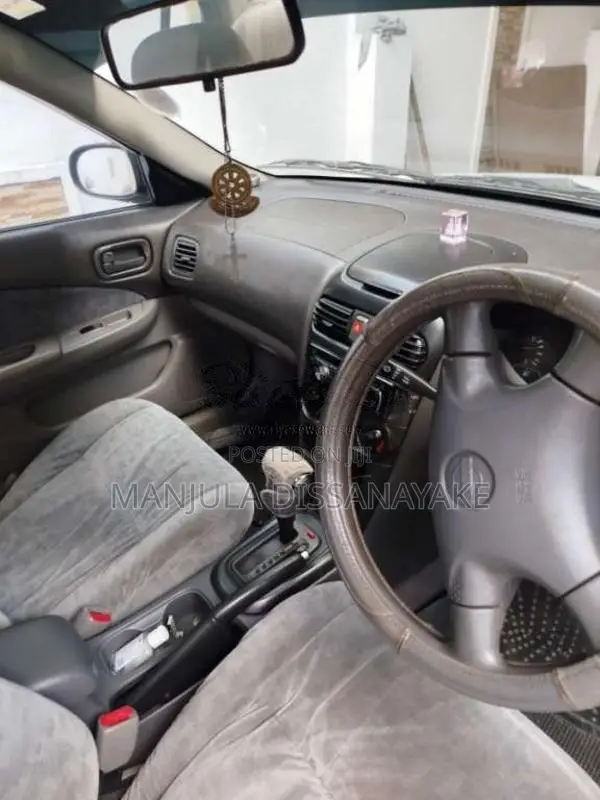Nissan B15 2000 Car (Used)