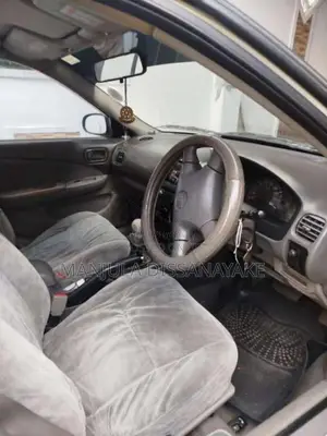 Nissan B15 2000 Car (Used)