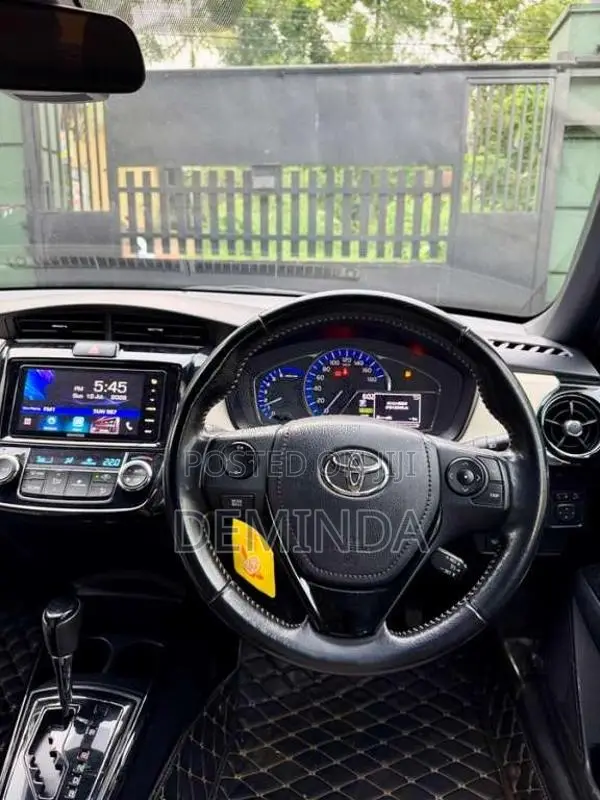 Toyota Axio Ivory 2018 Car (Used)