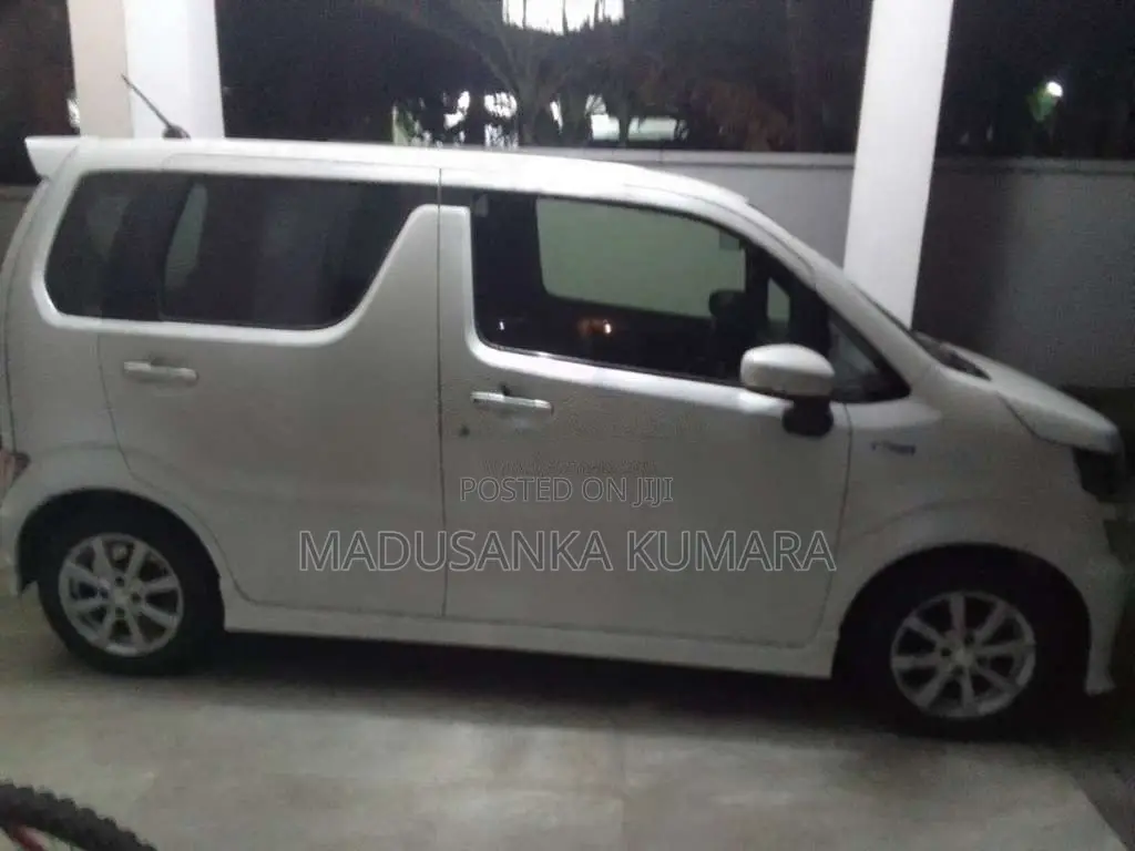 Suzuki Wagon R FZ PREMIUM 2018 Car (Used)