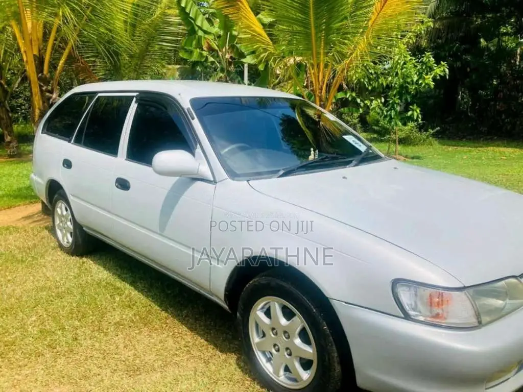 Toyota Elephant Back 1999 Car (Used)
