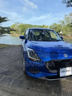 Suzuki Swift 2023 Car (Used)