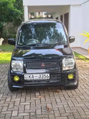 Mitsubishi Toppo 1999 Car (Used)