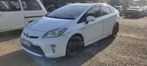 Toyota Prius 2012 Car (Used)
