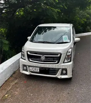 Suzuki Wagon R Stingray 2017 Car (Used)