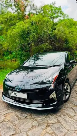 Toyota Prius 2016 Car (Used)