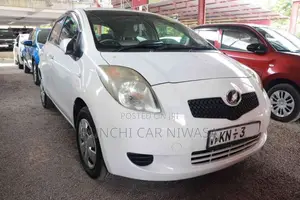 Toyota Vitz 2007 Car (Used)