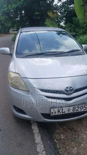 Toyota Belta 2007 Car (Used)