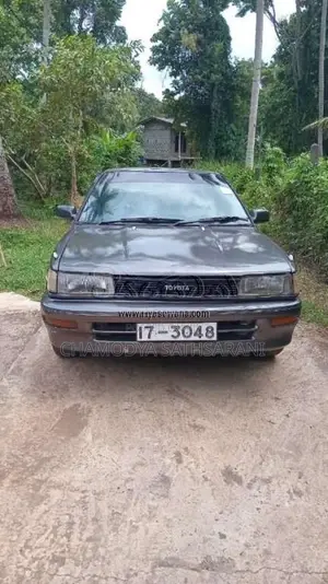 Toyota Corolla 1990 Car (Used)