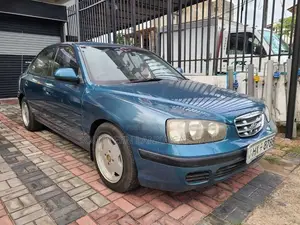 Hyundai Elantra 2001 Car (Used)