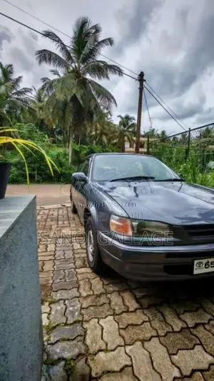 Toyota Corolla 110 1996 Car (Used)