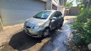 Toyota Vitz 2007 Car (Used)
