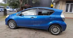 Toyota Aqua 2012 Car (Used)