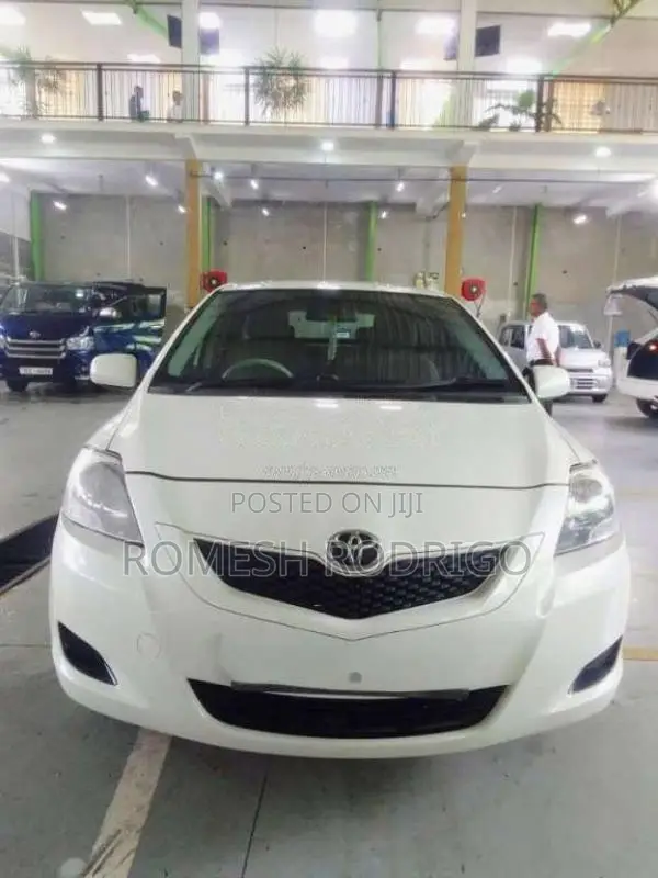 Toyota Belta 2007 Car (Used)